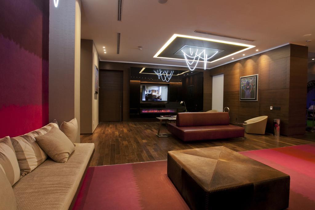 โรงแรมเอชเอส ฮอตสัน เลออง เลออน ภายนอก รูปภาพ